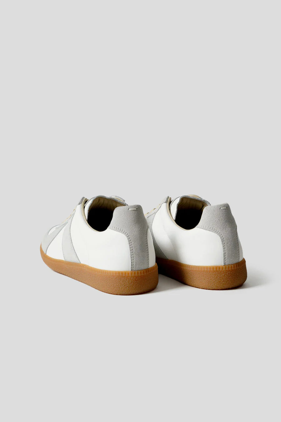 MA1SON MARG1ELA WHITE